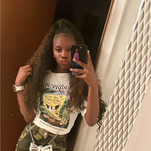 Meet your Posher, Demyriyah - Picture 1 of 1